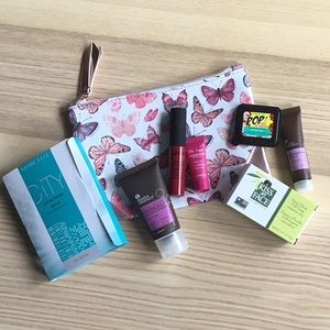 High-quality makeup bundle!